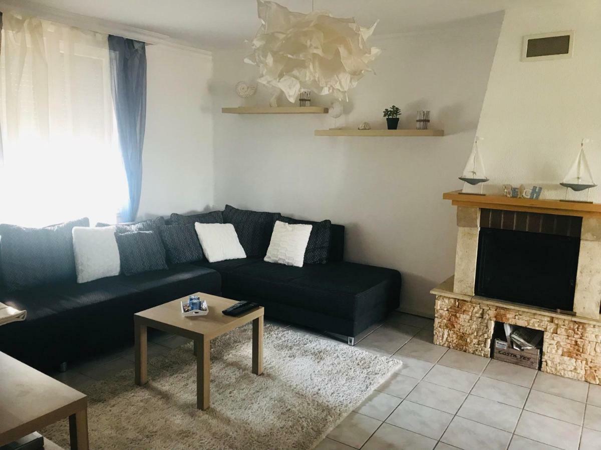Vadszőlő Apartmanház Gyomaendrőd Esterno foto