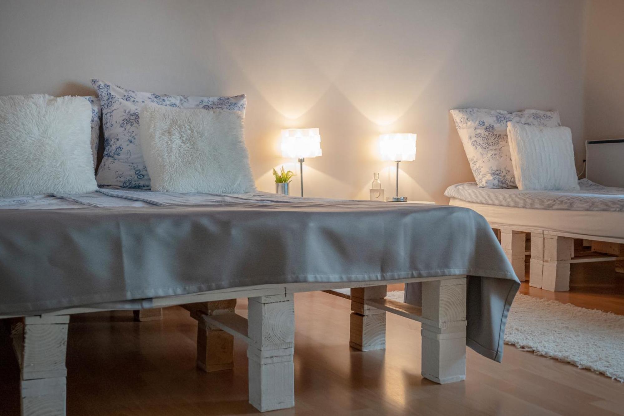 Vadszőlő Apartmanház Gyomaendrőd Esterno foto